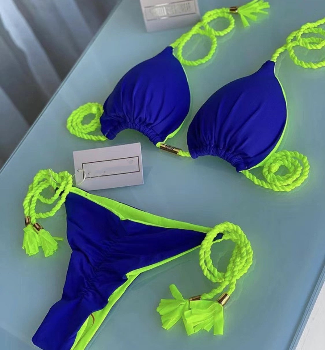 AURA BIKINI